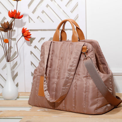 Lightweight Waterproof Pet Carrier Handbag for Dogs and Cats - Elegant and Functional Travel Accessory
